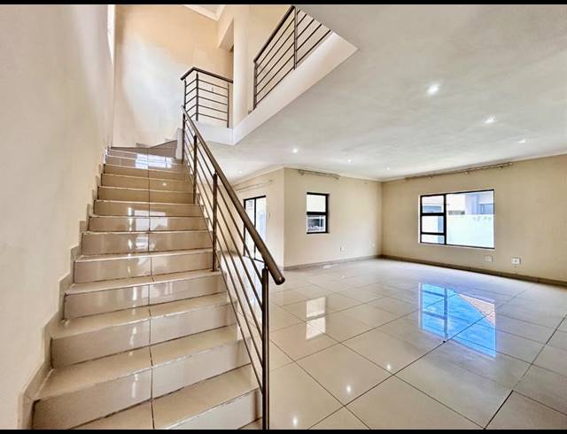 4 BEDROOM HOUSE FOR SALE IN MELODIE